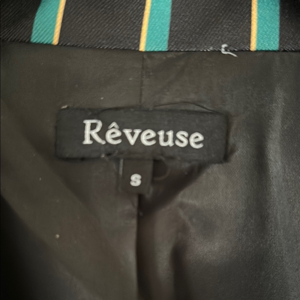 Striking Black and Green Striped Blazer with Notched Lapels - Picture 2 of 4
